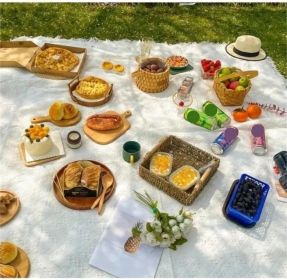 Rectangle PVC Tablecloth for Camping 90-150cm Moisture-Proof Portable Mat Picnic Mat for Outdoor Camping Picnic Blanket for Spring Party(Yellow)